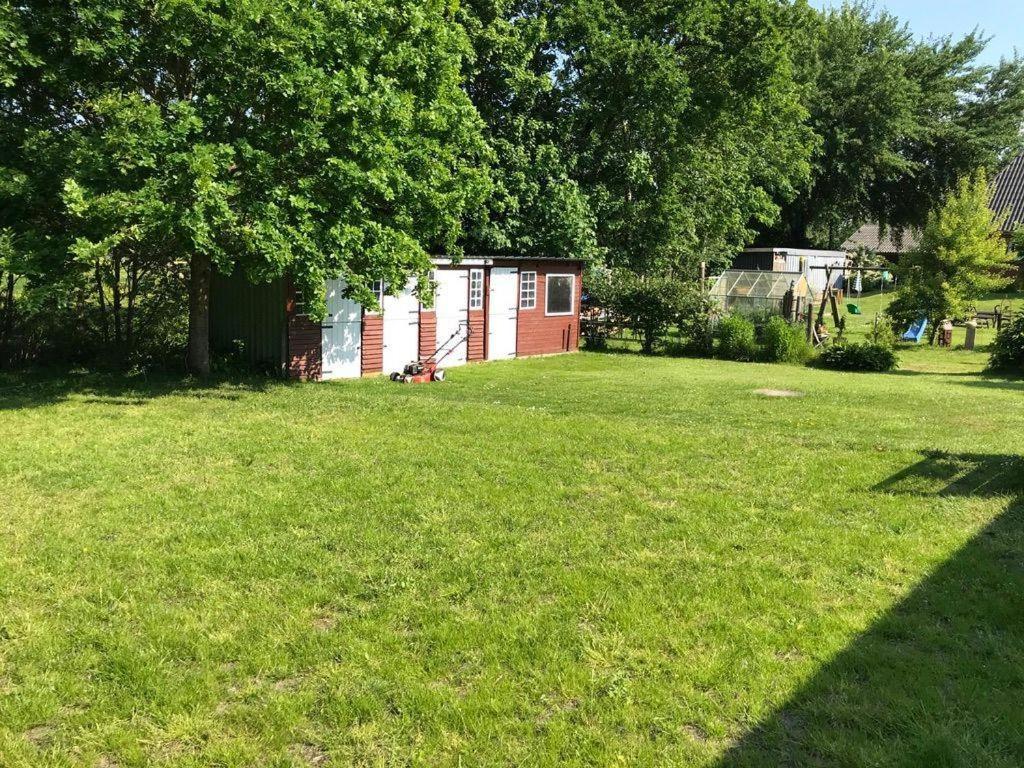 Haus-Dorfstrasse Villa Risum-Lindholm Exteriör bild
